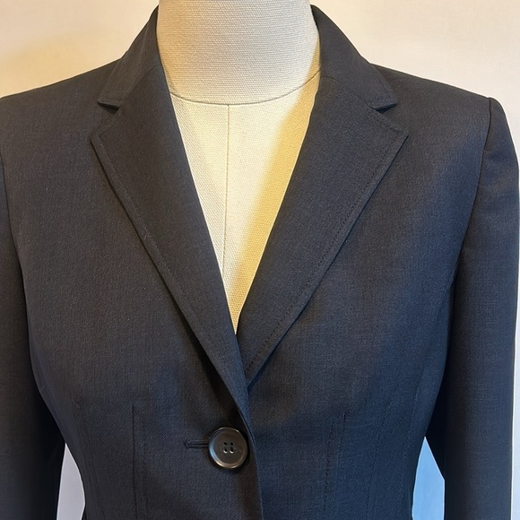 Kasper Deep Gray Black Double breasted Fitted Blazer Women’s Size 6 - Picture 2 of 9